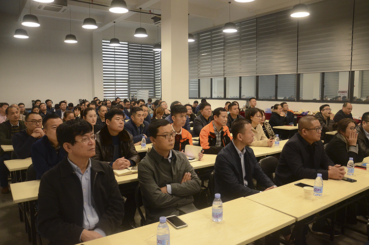 铁拓机械2020年全国供应商大会暨优秀供应商授牌仪式圆满结束